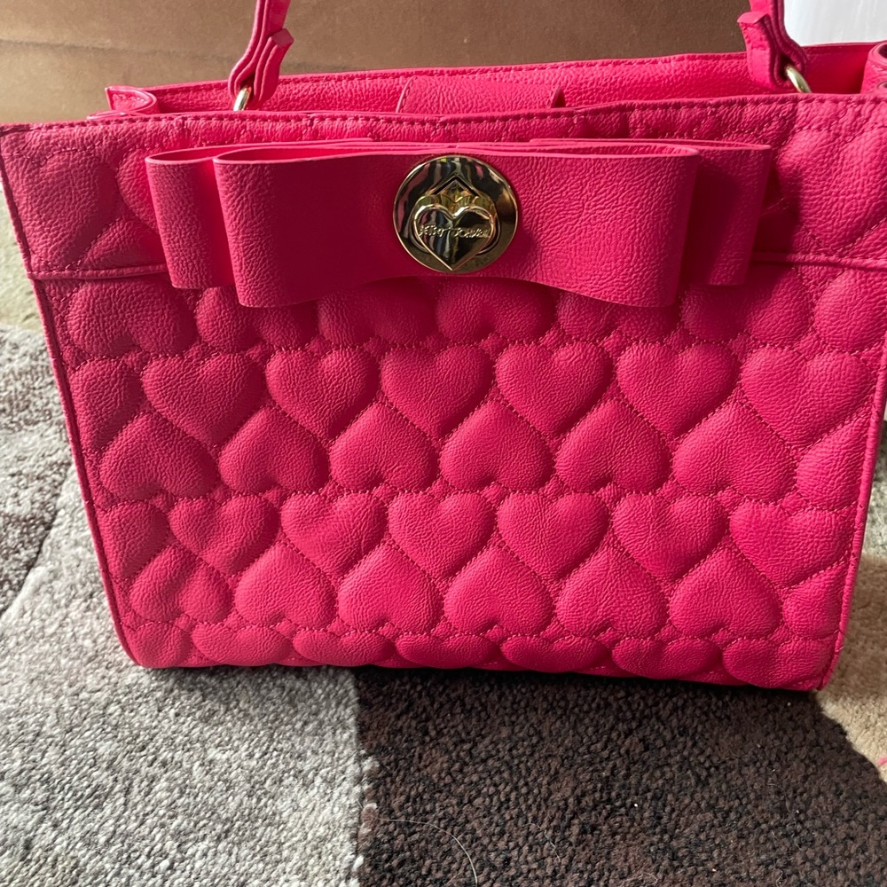 Pink Heart-Patterned Women's Bag